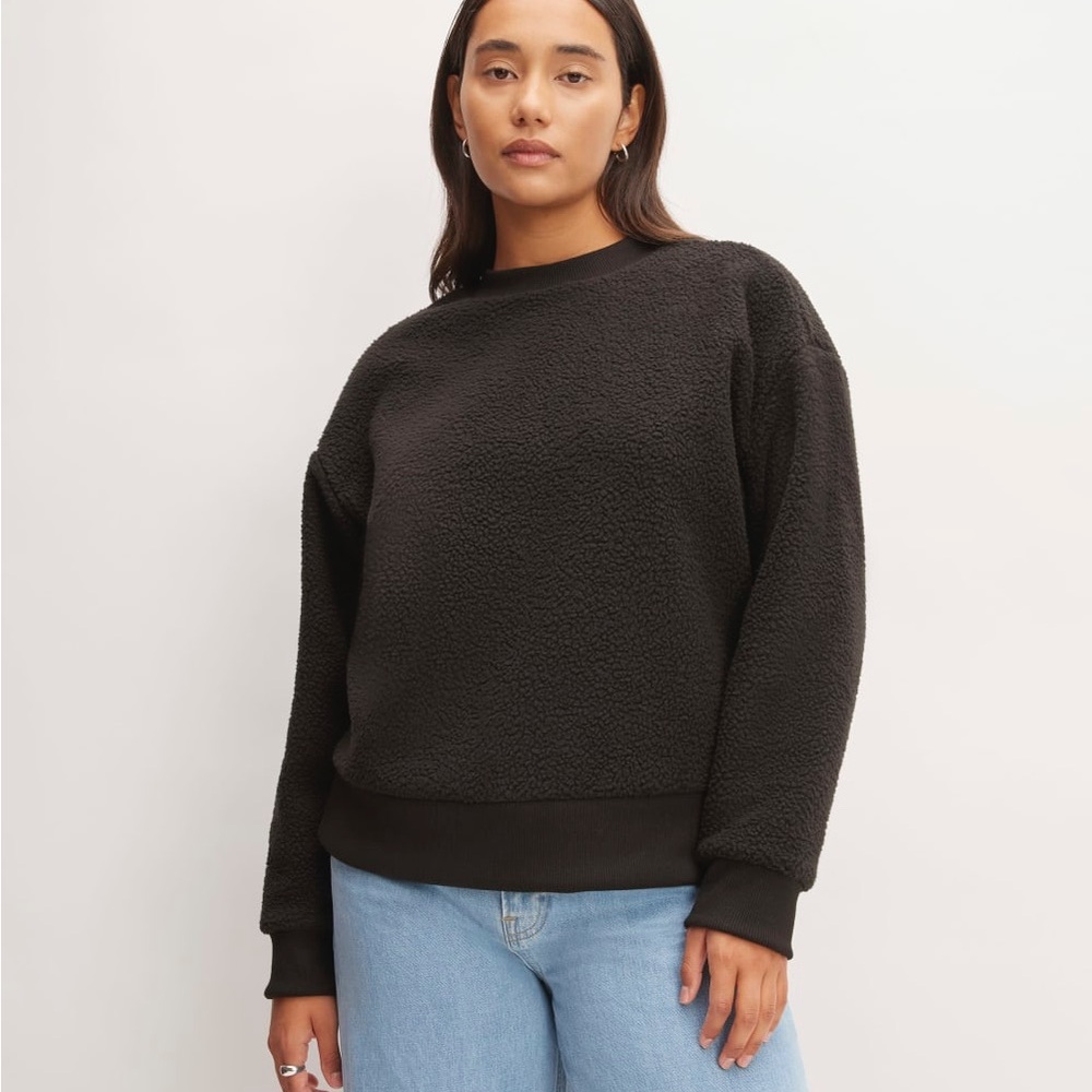 Everlane Women's Charcoal Crew Neck Sweater